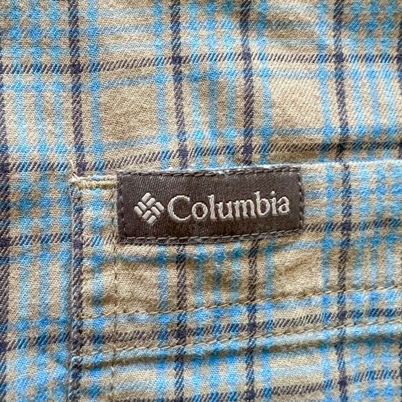 Columbia Men's Long Sleeve Button Up Green and Blue Plaid Flannel Cotton Blend - Picture 2 of 9